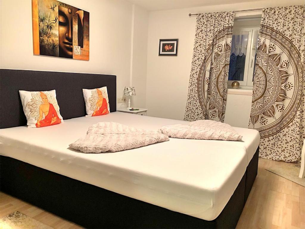 Ferienwohnung Tiroler Auszeit & Whirlpool Hofen Luaran gambar