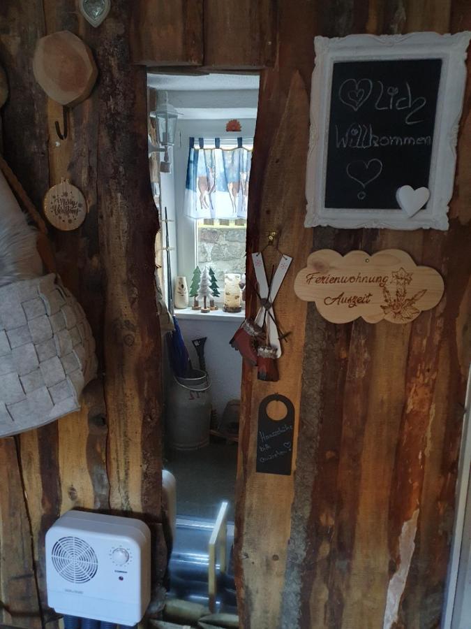 Ferienwohnung Tiroler Auszeit & Whirlpool Hofen Luaran gambar