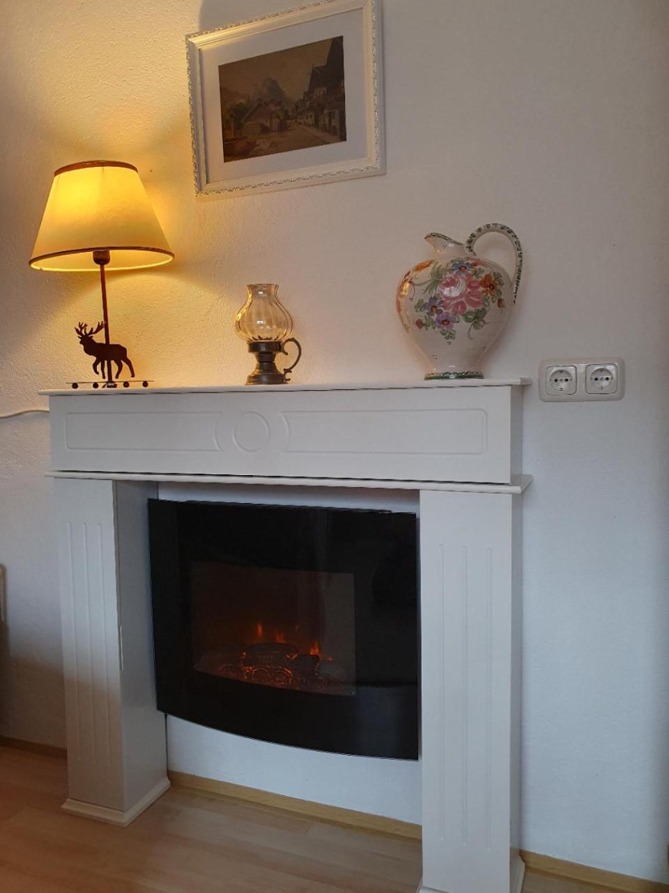 Ferienwohnung Tiroler Auszeit & Whirlpool Hofen Luaran gambar