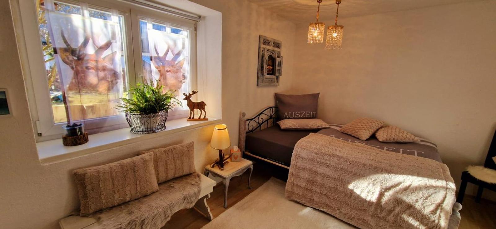 Ferienwohnung Tiroler Auszeit & Whirlpool Hofen Luaran gambar